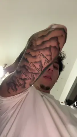 #forearmtattoo #sleevetattoo #tattooartist  #poisontreetattoo 