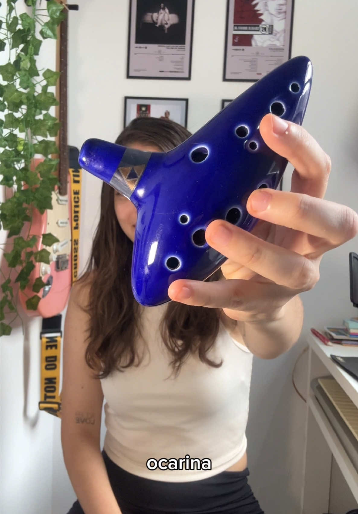 Tour pelos instrumentos mais esquisitos que eu tenho no meu quarto #instrumentos #musica #fyp 