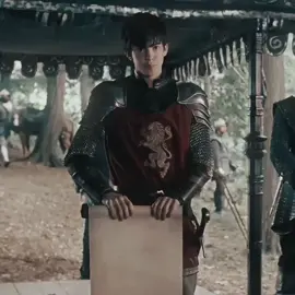 it’s king guys #narnia #thechroniclesofnarnia #narniaedit #narniatok #fyp #foryoupage #edmundpevensie #edmundpevensieedit #edmundedit #edit #narniatiktok 
