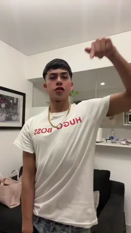 Toy sonando en la chacha 😈#parati #alejoisaak #tiktok #fyp #foryou #argentina🇦🇷 