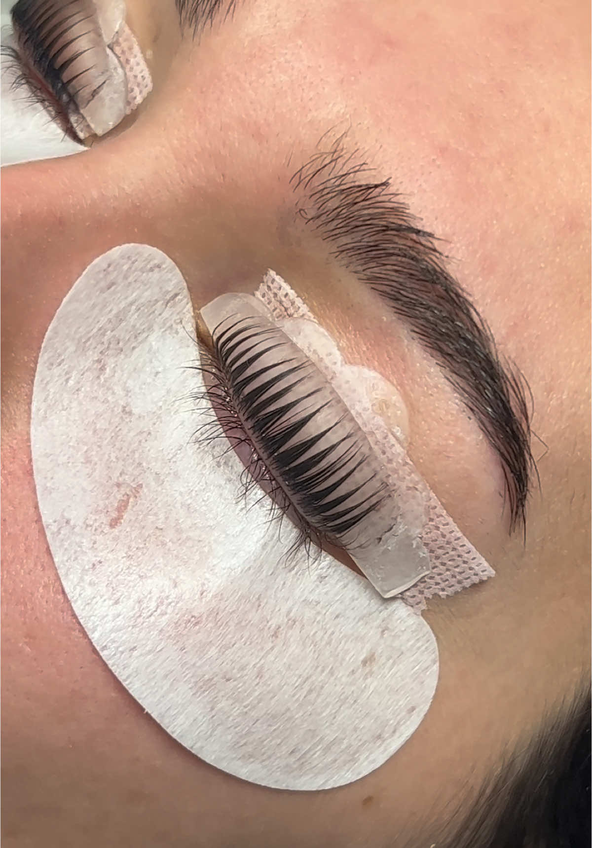 Lift your lashes ✨ 85$ with tint ✨ #mtl #lashlift #rehaussementdecils #montreal #laval #Tech #fyp #foryoupage #lashes #longlash 