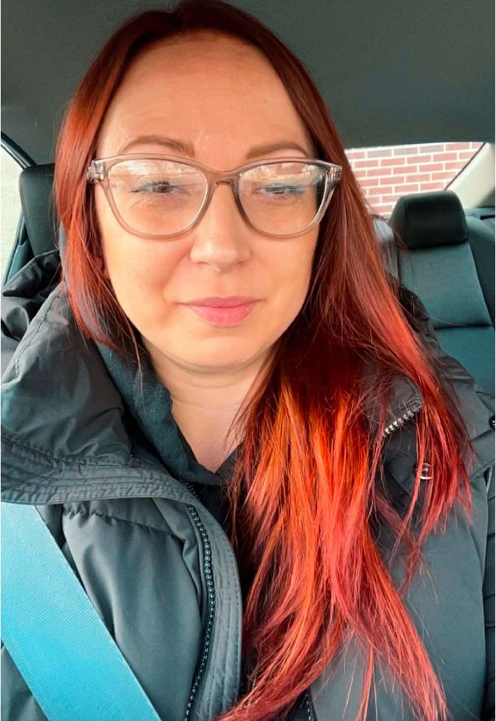 Let’s do some color blocking goodbyes blonde hello copper red 😍 #christmashair #hairtransformation #studentwork #paulmitchell #milkshakehair 