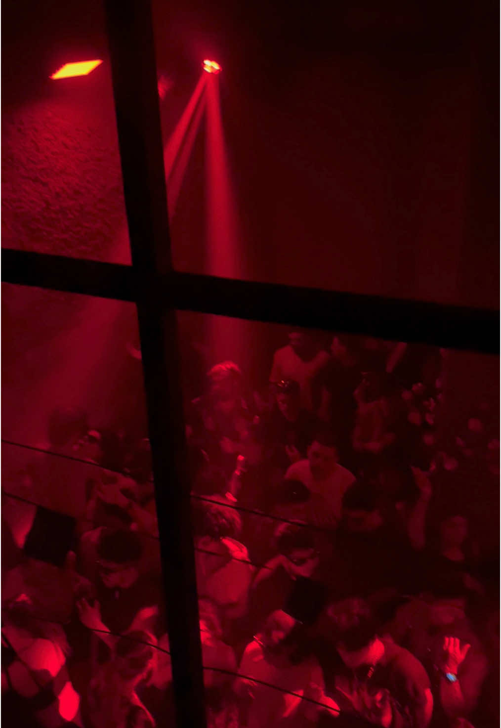 estabamos en #buckshotroulette #berlin #berghain