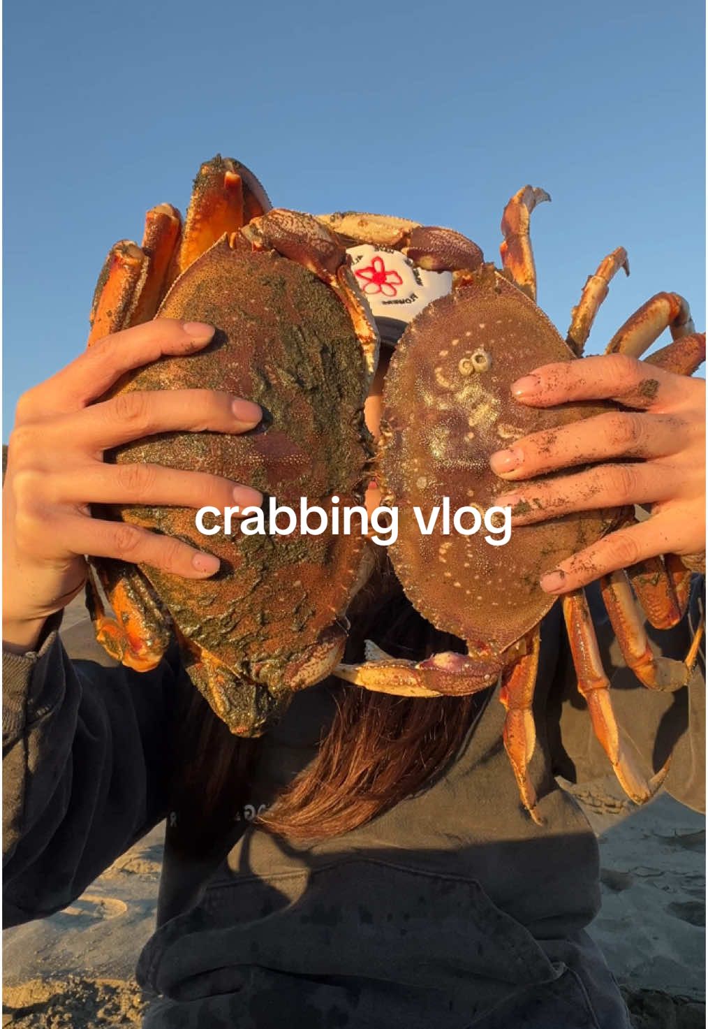 I caught my own crab snaring bait… and idk if id do it again😭🦀💫