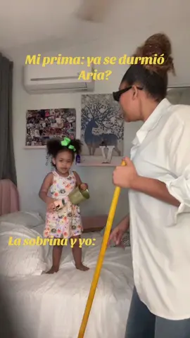A mis amigos y demas familiares… sepan el lio que es tenerme de niñera  #fyp #humortiktok #niecelove #familytime 