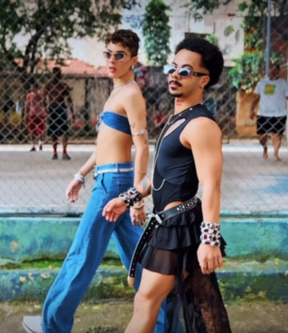 Tipo Tasha e Tracie eu quebro o seu agouro agora 💥 Já ouviu Inveja hoje? ✨🔪