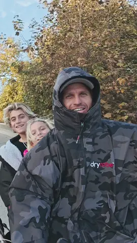 We’ve got to have our @dryrobe year round to keep us going! #ad #dryrobe