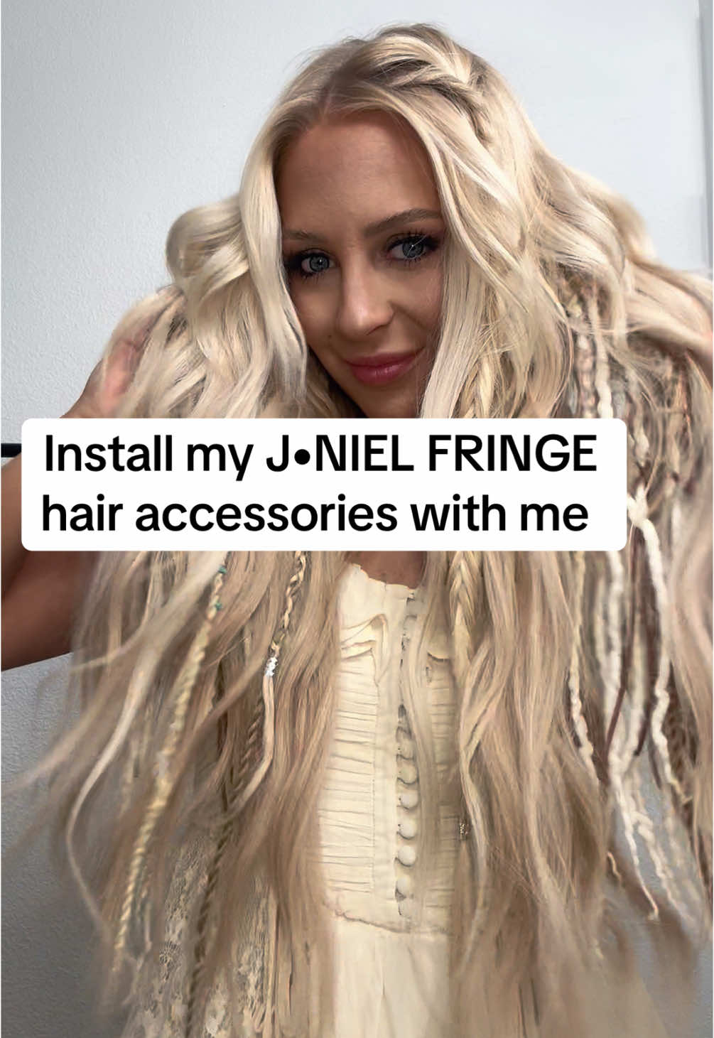 Cutest braids and accessories on the market. All of our braids clip in, visit our website and get your own today! 💗 #braids #jnielfringe #feather #hair #hairextension #nfr #hairjewlery #handmade 