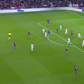 5 years ago, Luis Suarez scored this incredible backheel! 🥶 #footballtiktok #footballedit #Soccer #soccertiktok #FYP #SKILLS #suarez9 #SUAREZ #barcelona #BARCELONA #BACKHEEL