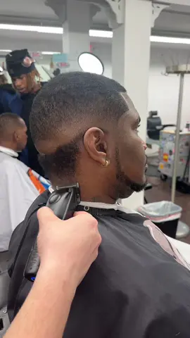 - DAYTON🔥 Schedule your appointment NOW, please click the “message” Below my profile book - Share this video with SOMEONE who NEEDS to see this‼️ Follow @chasedabarber for more‼️🔥 • • • #Daytonbarber  #barber #barbershop #barberlife #manhairstyle #menshair #menshairstyle #haircut #hairstyles #hairideas #haircolor #haircuts #reels #midfade #asmr #fadehaircut #barbershopconnect #barberstyle #barbering #barbers #barbersinctv #thebarberpost #barberworld #barbergang #barberp #barbeiro #transformation #hairdesign #hair #hairstylist