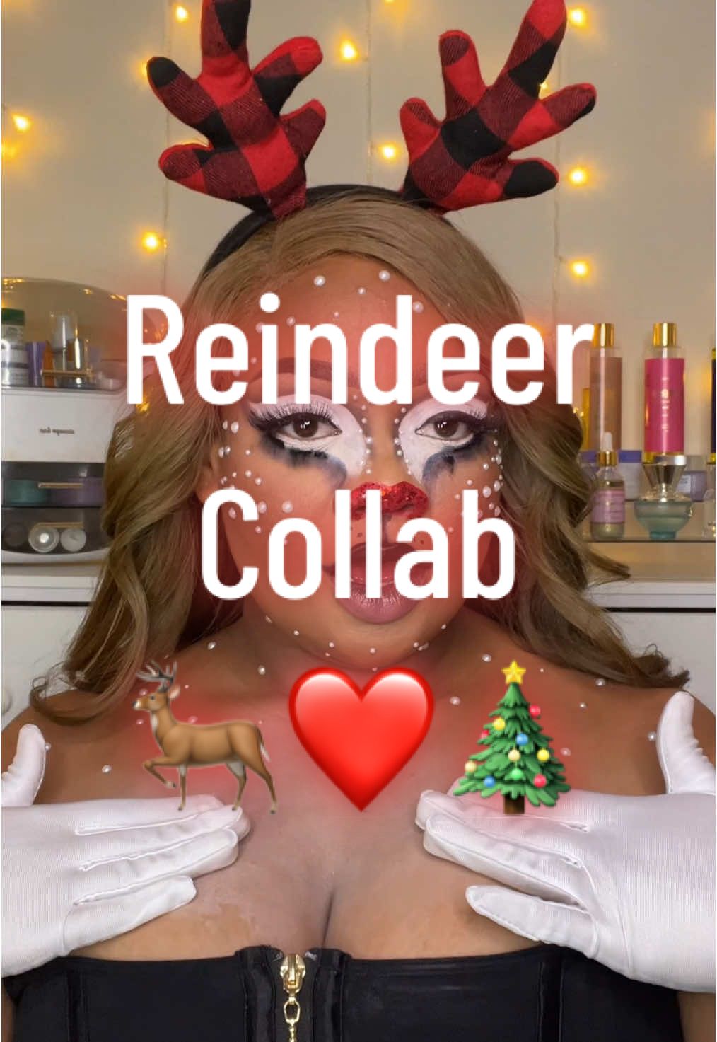A Collab with the beautiful @Lovebeautybarllc- Lovely ❤️ #christmas #christmasmakeup #makeuptransition #makeup #reindeermakeup #rudolph #fyp 