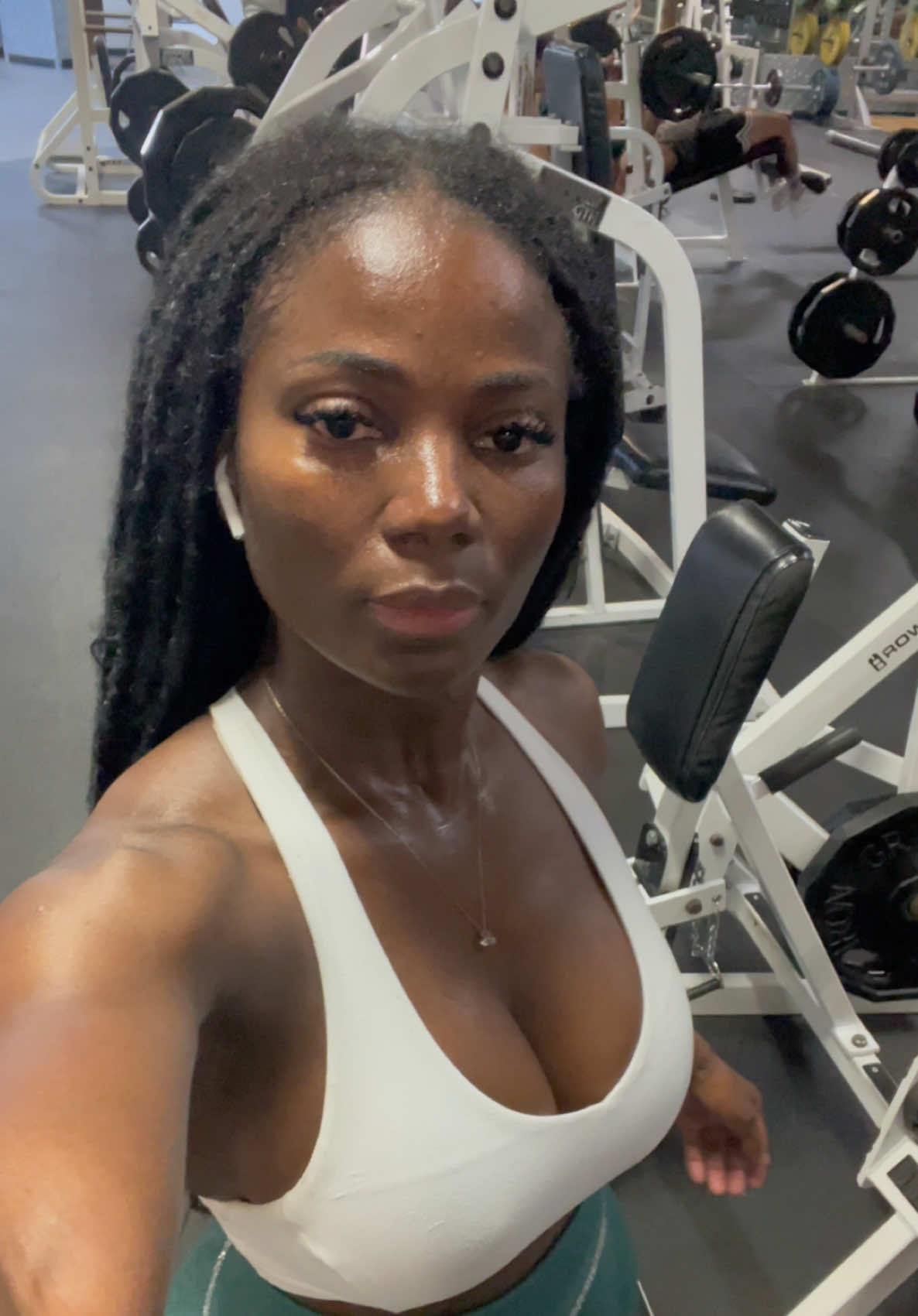 Feel fitter, stronger, and more confident-all in one workout🏋🏽‍♀️  #capcut #Fitness #FitTok #GymTok #fitgirl #ypfッ #improvement #armworkout #foryoupage #viraltiktok 