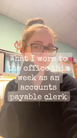 Trying to dress appropriately for a florida ‘winter’ 😅 #OOTD #whatiwore #worklife #workingmom #officelife #officeoutfits #officeoootd #spendtheweekwithme #fyp 