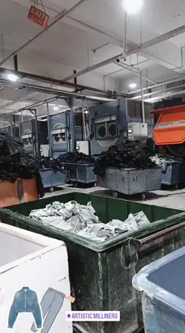 It's My Work Place 😉  Denim Company  #tiktok #viral #trend #foryou #fyp #fyppppppppppppppppppppppp 