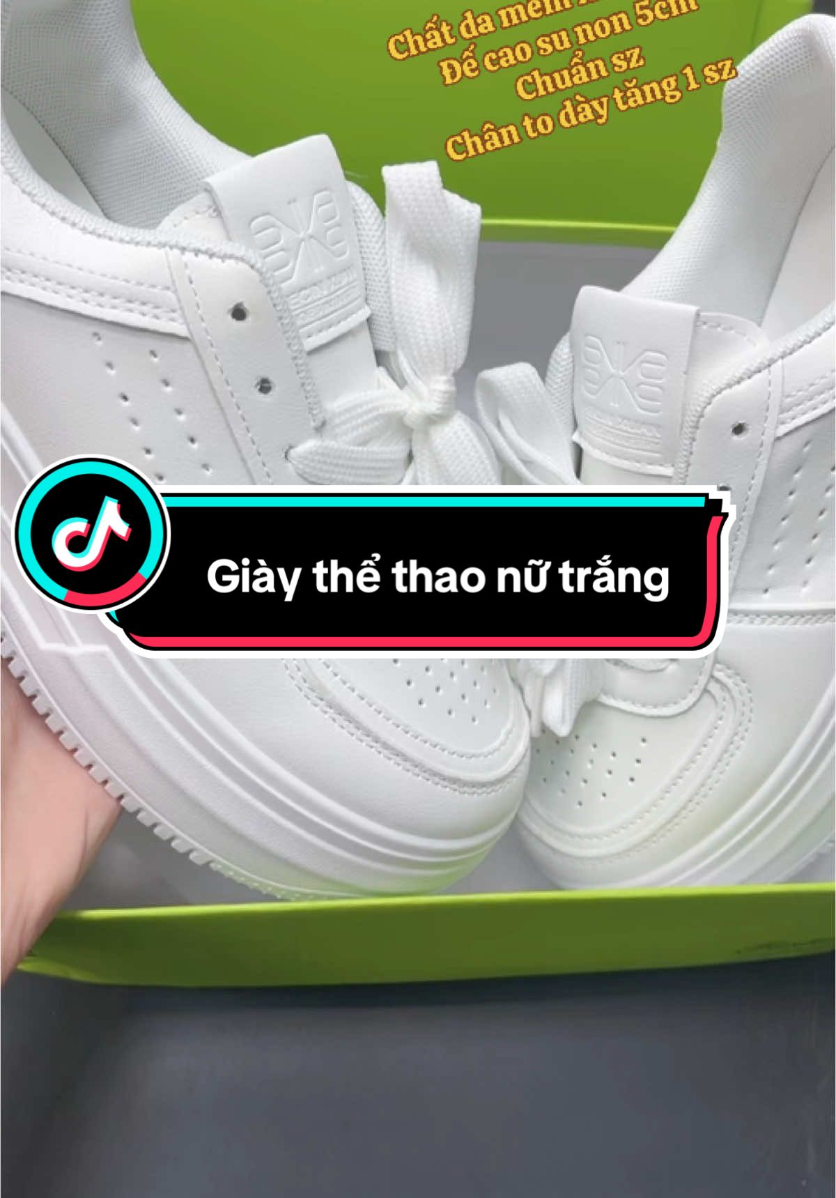 Giày trắng nàng ơi#LIVEhighlights #tiktokshop1212 #huongtrolive68 #giaydep #review #muonlenxuhuong #giaynu #giaythethaonu #giaydepxinh #xuhuongtiktok 