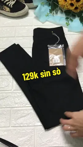 Quần legging umi cạp 5cm phân khúc cao sịn sò. Vải đanh, chỉ đẹp. 2 túi trước, 2 túi sau. Đủ size nhé chị em . #xuhuong #quanao #quanlegging #quanleggingnu #quanleggingnu #quanleggingnucapcao #quancapcao 