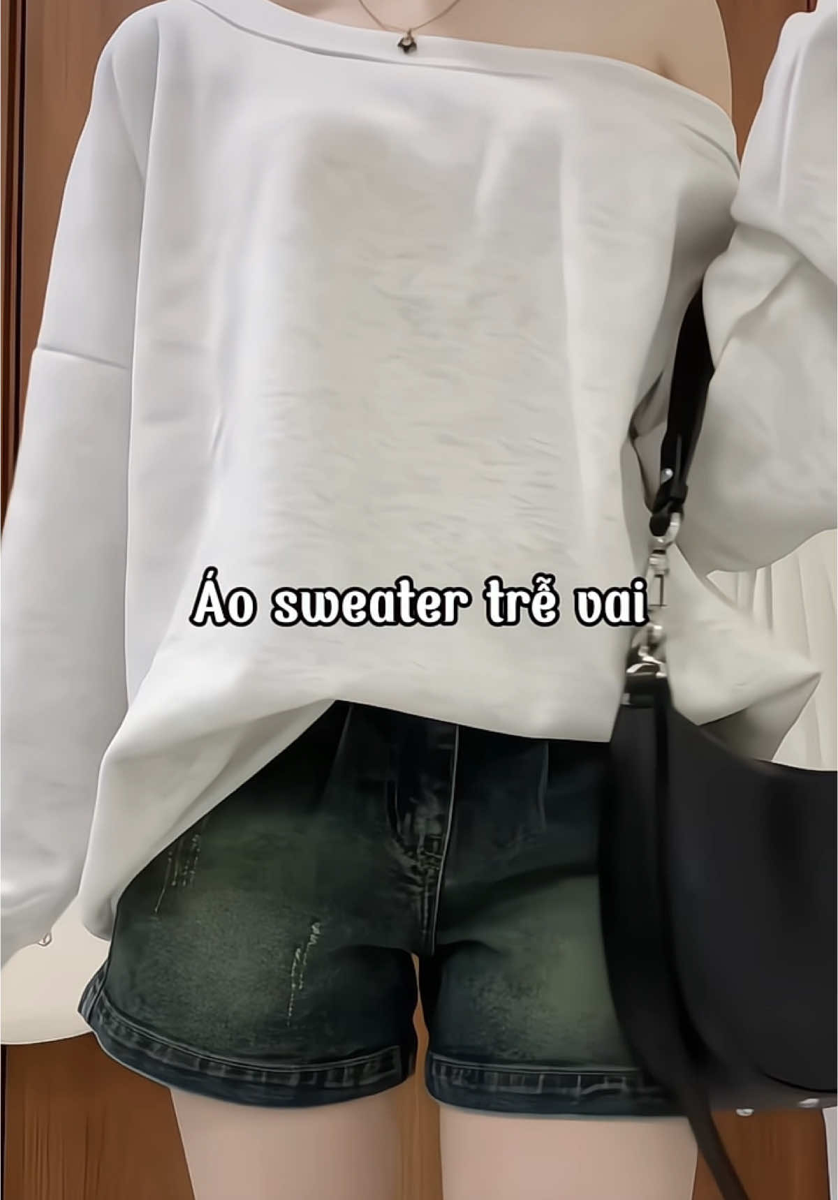 Áo sweater trễ vai xinh #review #reviewquanao #aotrevai #outfit #thoitrang #phoidoxinh #xuhuong 