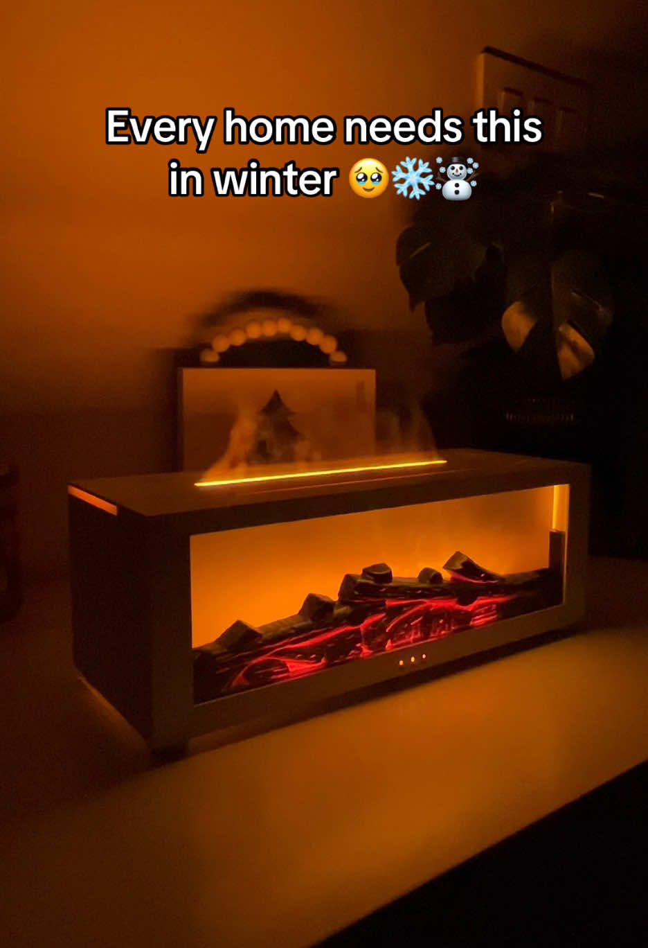 Who would you gift one to ? 🎁🎄 #fireplace #aromadiffuser #bonfire #diffuser the best aroma diffuser with fireplace design I love the cozy decoration 