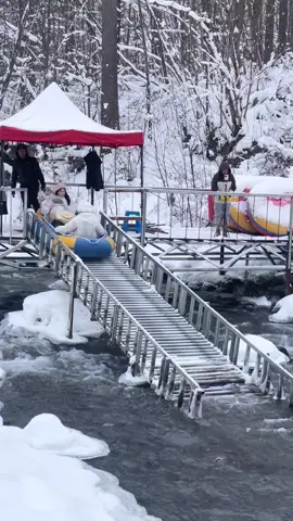 Changbai Mountain Rime Rafting #rafting #snowboarding 