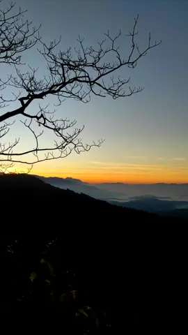 beautiful golden morning from Katakuwa, Surkhet ❤️                                      #peacefulmorning #sunrise #peaceofmind #surkhet #fyp 