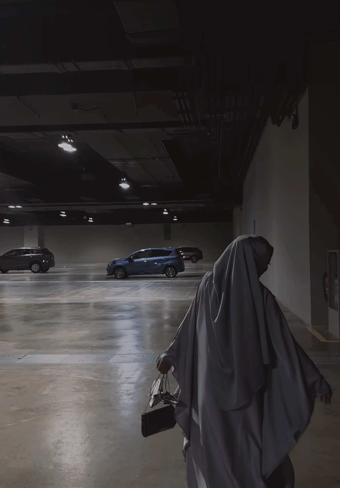 🎧📸🩶 . . . . . . . . . . . . . #fypシ゚ #fyp #fypmalaysia #xybca #zxycba #viral #trending #wattpad #vibes #foryoupage #fyppppppppppppppppppppppp #abaya #hijabi #modestfashion 