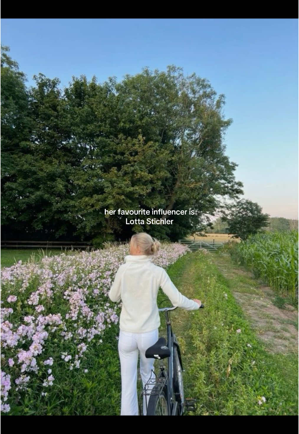 @Lotta Stichler 🧸❤️‍🩹🪩 is the cutest 🫶🏼 love her #fyp #fyy #fyr #fyppp #lottastichler #sweden🇸🇪 #sweden #stockholm #stockholmstyle #nature #cutee #influencer #loveyou #stylee #fashionicon 