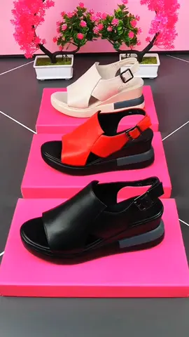 Selipar tapak tebal untuk wanita,,,ringan dan sangat selesa... #selipar #selipartapaktebal #trend #kasutmurah #kasutselesa 