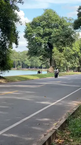 ខ្ចិលទុក🥲💙#cb400 #bike_girl #foryoupage #enjoylife #bigbikecambodia 