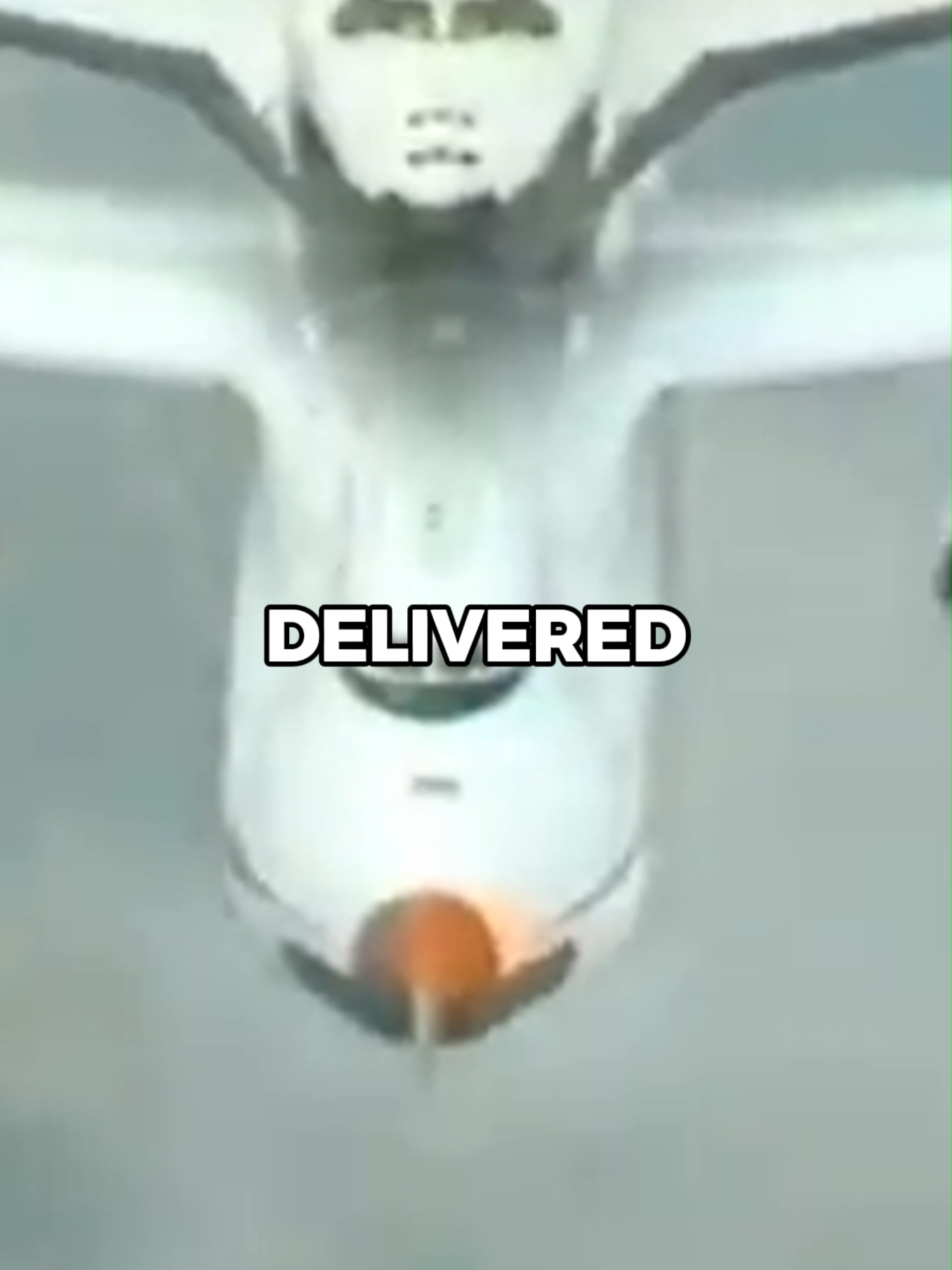 why the an 225 had 6 engines #aviation #aviationlovers #aviationlife #aviationdaily #aviationtiktok #planes #plane #an225