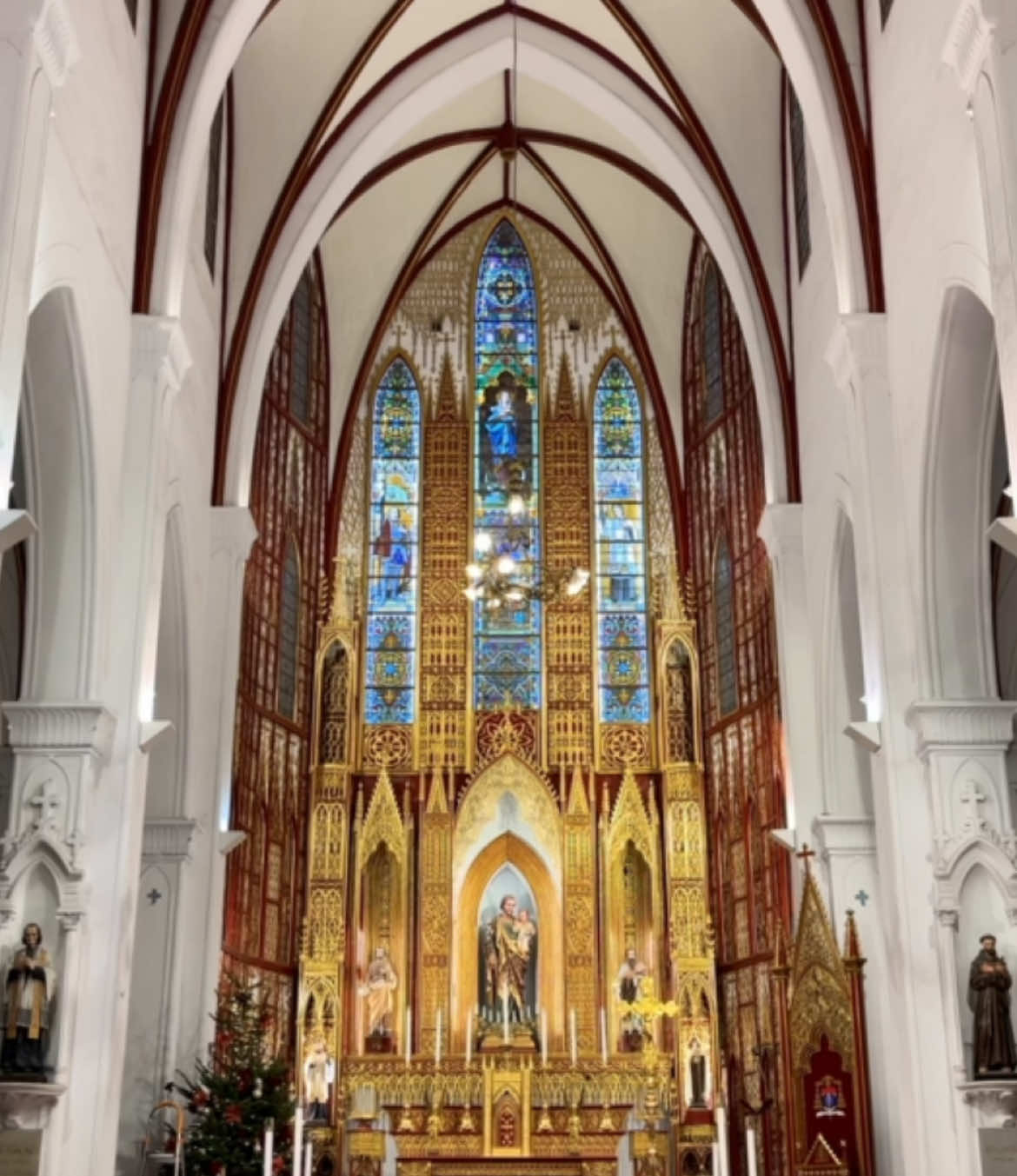 Bên trong nhà thờ lớn #nhatholonhanoi #hanoi #nhatho #dizhxuan 