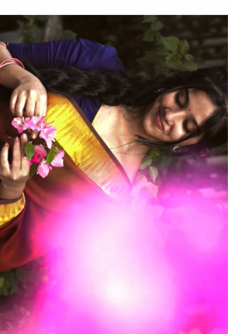 ❤️#foryoupage #foryou #tamil #southasianfashion #fyp #saree #aesthetics  @Studio Poetiq Pixels 