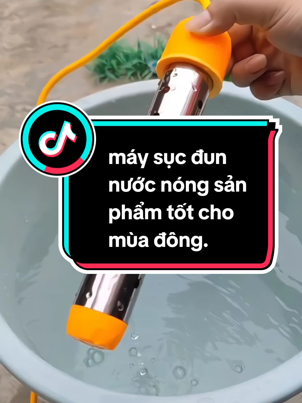 máy sục đun nước nóng 2000w sản phẩm rất tốt tiện lợi cho mùa đông lạnh giá. #maysucnuocnong #maysucnuocnongtungat #MiNHCHISTORE#xuhuong #viraltiktok #dosuachua #dogiadungtienich #@xinh_buong @bangnguyen1996_bg 