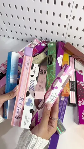 20pcs perfume for christmas gift 🥳 #giftreco #giftrecommendations #fyp #giftideas #tiktokshopfinds #gift #foryou #perfume #20pcsperfume #giftbox #product #fyp #foryou 