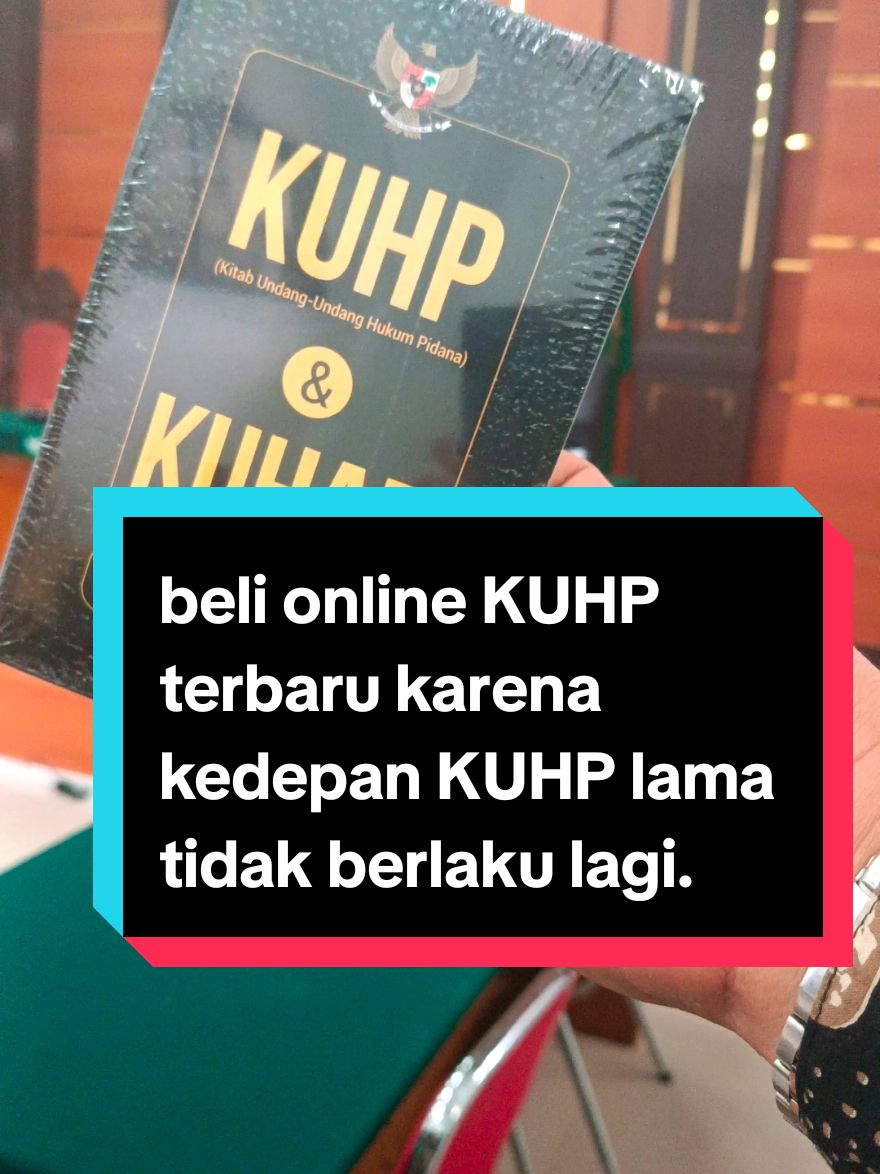 Jangan sampai Tak mengerti hukum solusinya Buku perundang-undangan KUHP BARU #kuhp  #kuhpbaru  #hukum  #fakultashukum  #perkara  #guncanggajian  #guncang1212  #promo2025