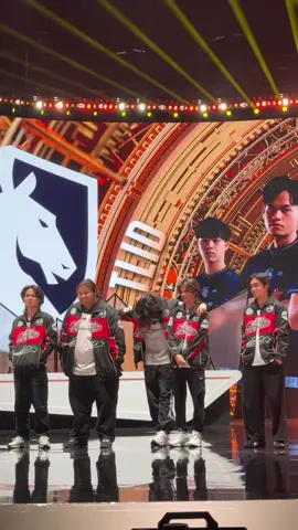 M6: Terima kasih kerana telah berikan terbaik untuk kita. SRG mengakhiri Kejuaraan Dunia M6 sebagai pasukan ketiga terbaik, selepas tewas 0-3 kepada jaguh Indonesia TLID, di peringkat Final Lower Bracket.  #MLBBM6 #GreaterThanEver #MLBBEsports #MLBB #MobileLegendsBangBang #M6 