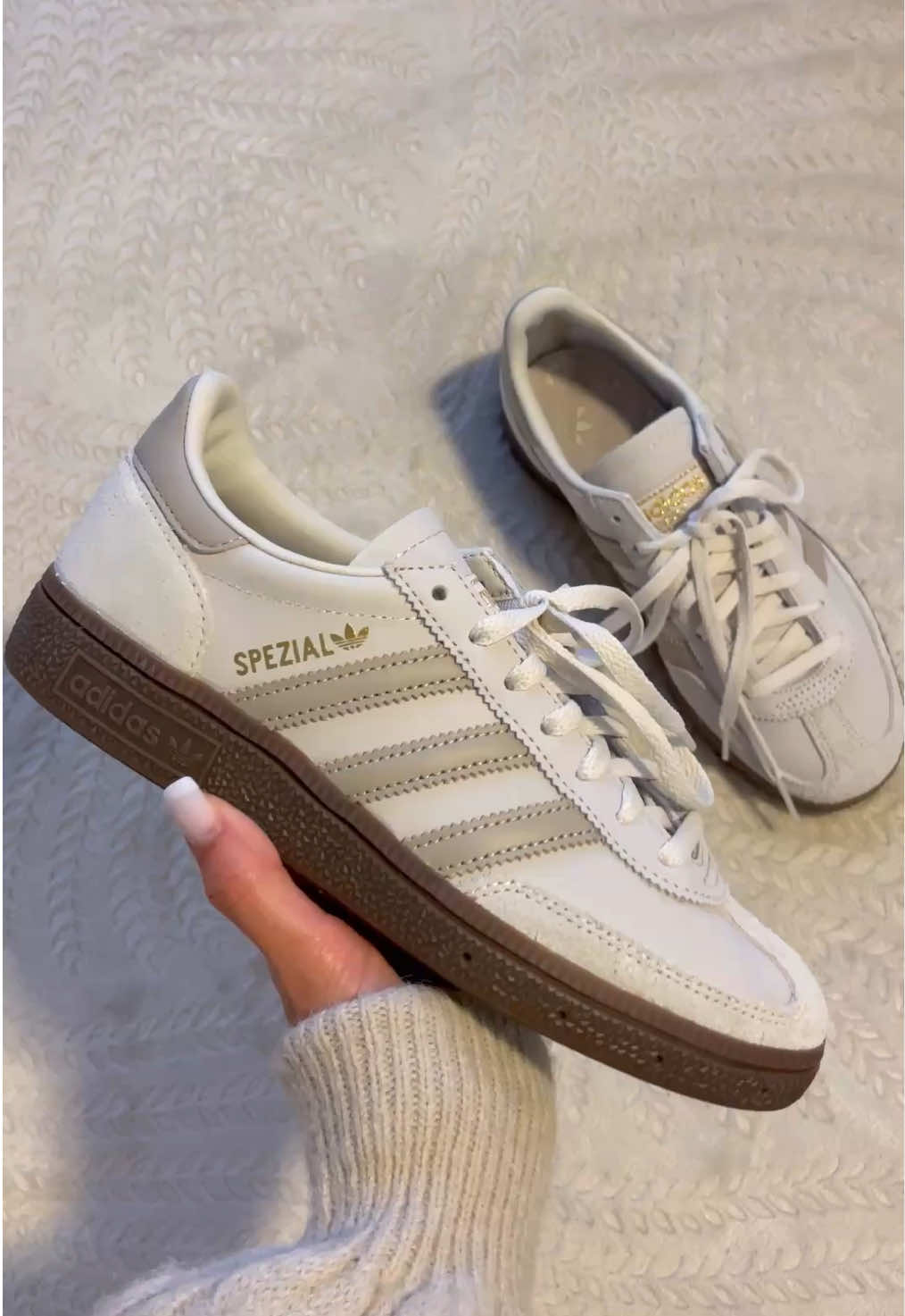new obsession 🧸🤍✨ @adidas #sneakers #adidasspezial #adidas #unboxing #haul #musthave 