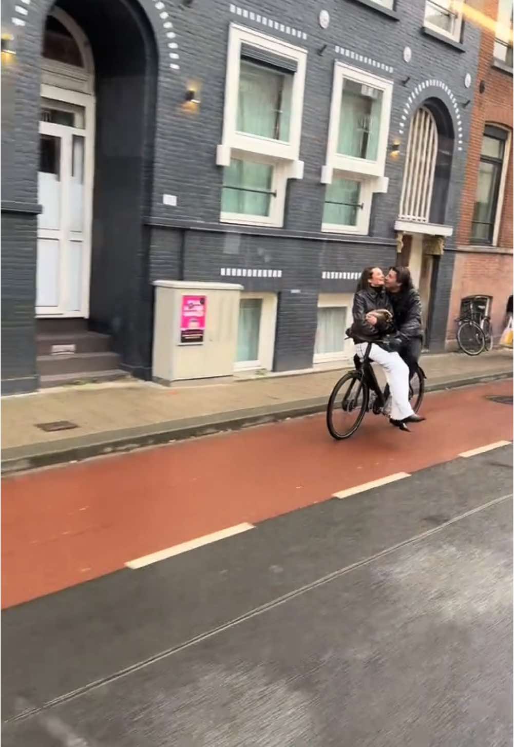 This love ♥️ #Love #story #amsterdam 