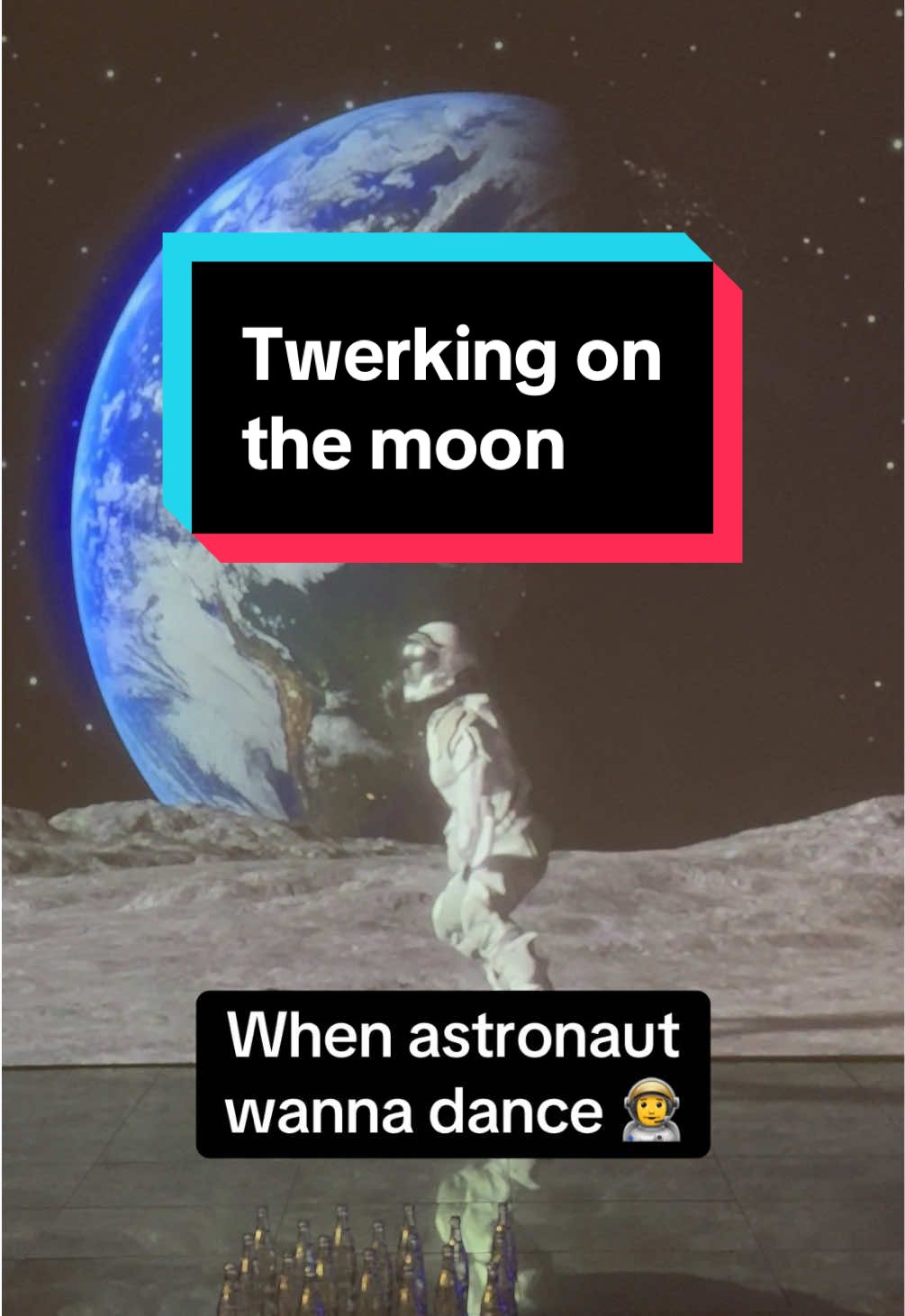 #twirk #space #astrology #astraunaut #dance #twirking #moon #nightatthemuseum 