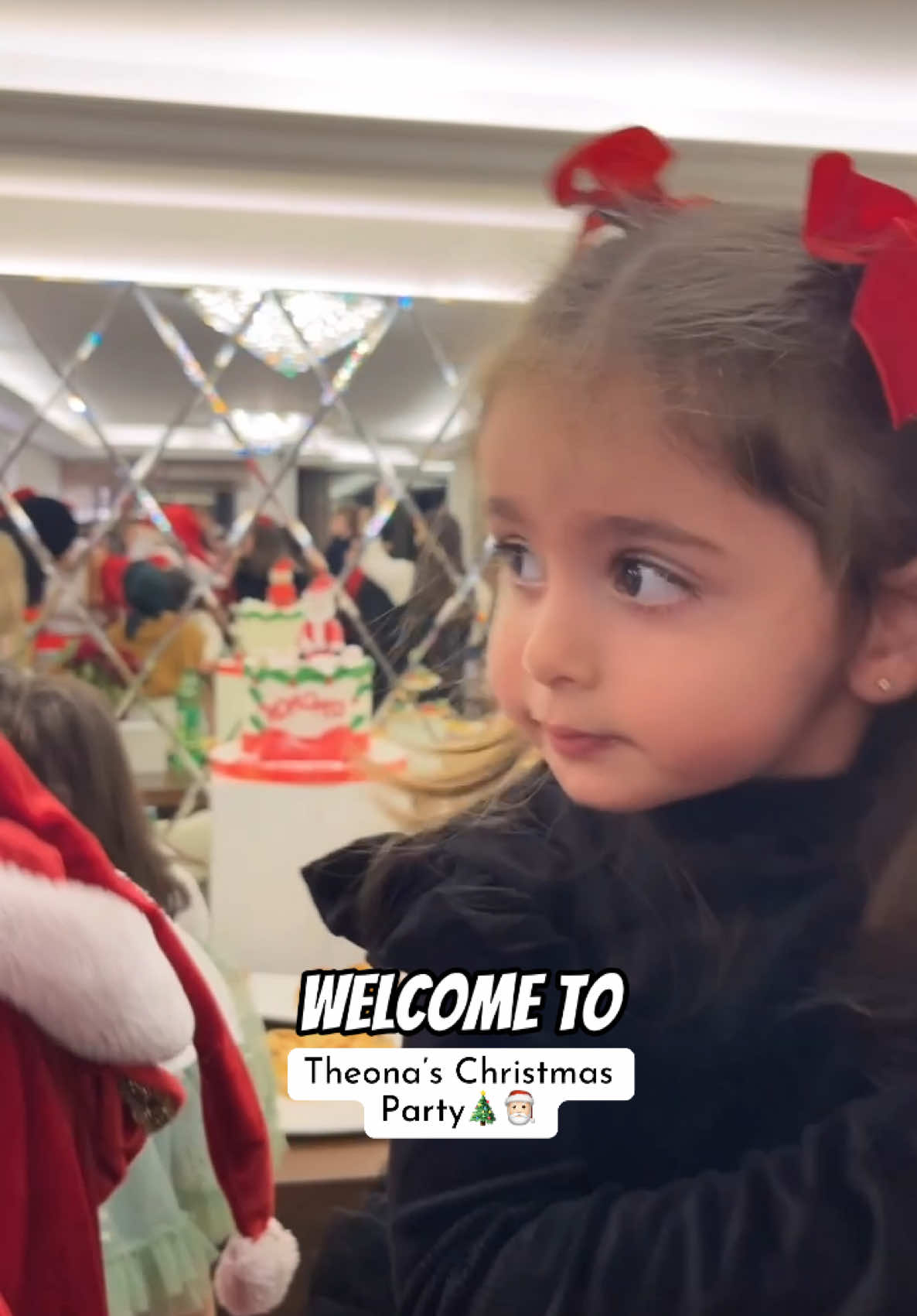 Theona’s Christmas Party with a reveal you’ve all been asking for🥺 everyone had an amazing time thanks to @smiley mizo  ❤️ such a perfect playdate before Christmas time! 🎅🏻🎄 #playdate #christmasparty #kids #presents #playdate #foryoupage #foryou #fyp #fypp #fypviralシviral 