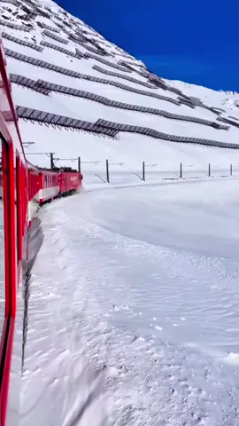 Discover the breathtaking beauty of the Swiss🇨🇭Alps in winter. A snowy road trip you’ll never forget! ❄️🇨🇭 #SwissAlpsMagic” #SwissAlps #AlpineAdventure #SwitzerlandViews #SnowyRoads #WinterVibes #ExploreSwitzerland #NatureLovers #MountainEscape #TravelInspo #ViralNature