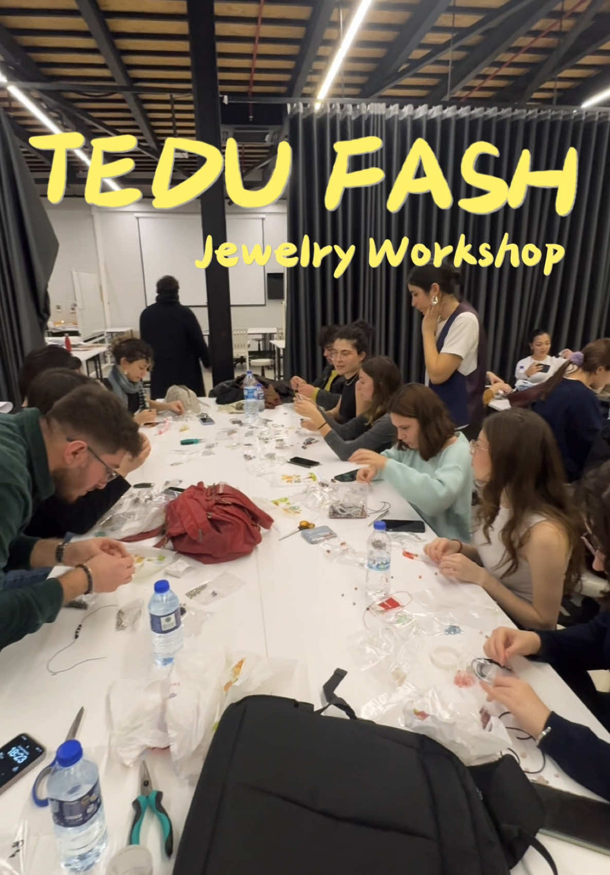 Tedu moda ekibi takı atölyesiyle karşınızda 🤩🤩#tedumodatopluluğu #tedufash #fypp #fypシ゚viral🖤tiktok #moda #fashiontiktok #fashion #foryoupagе #tedüniversitesi #takı #tasarım #workshop 
