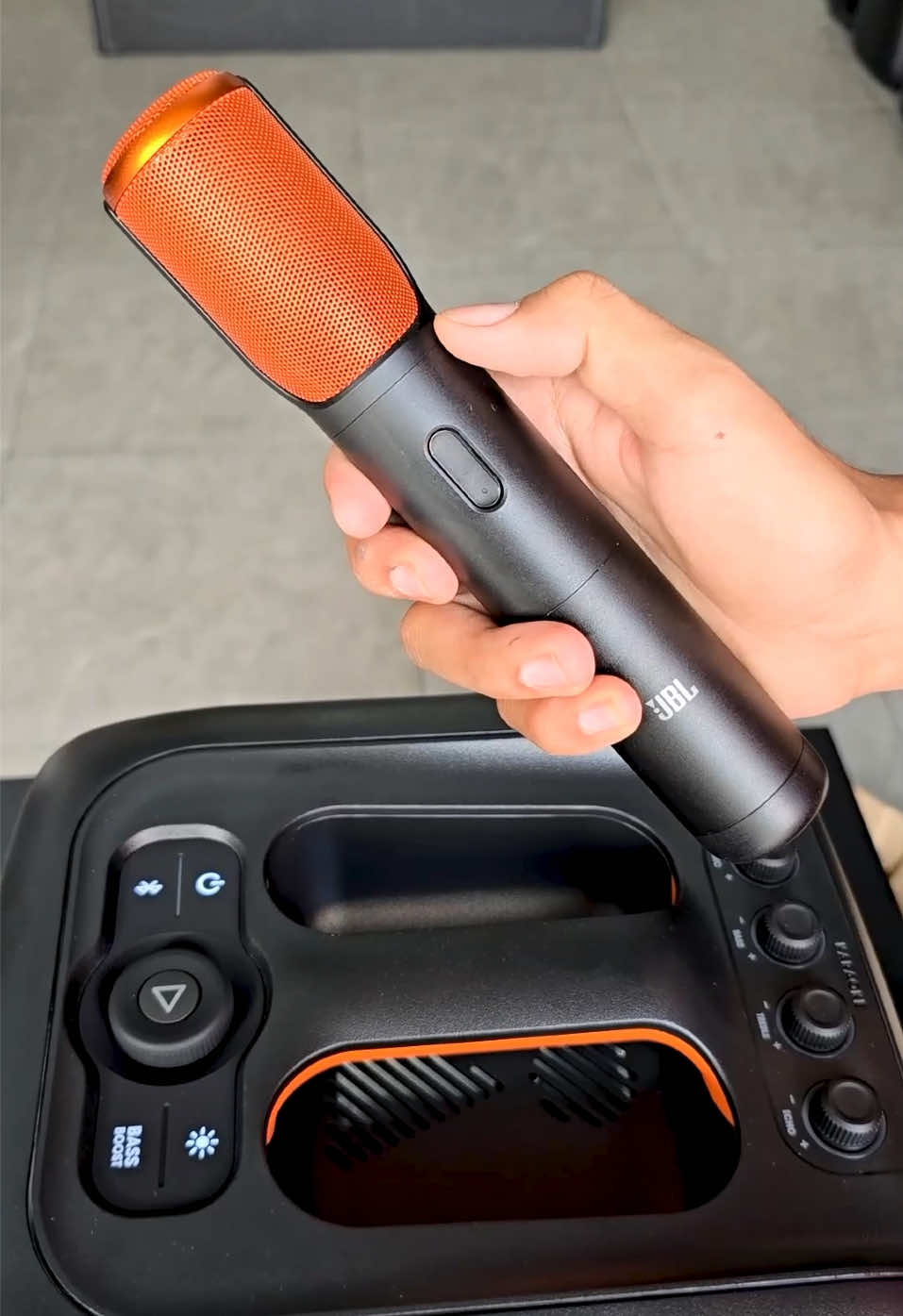 JBL PartyBox Encore: Unboxing the Sound Beast! 😎🇺🇸 #jbl #partybox #unboxing #bluetoothspeaker #asmr #portablespeaker #audio #viraltiktok #fypシ゚viral #fy 