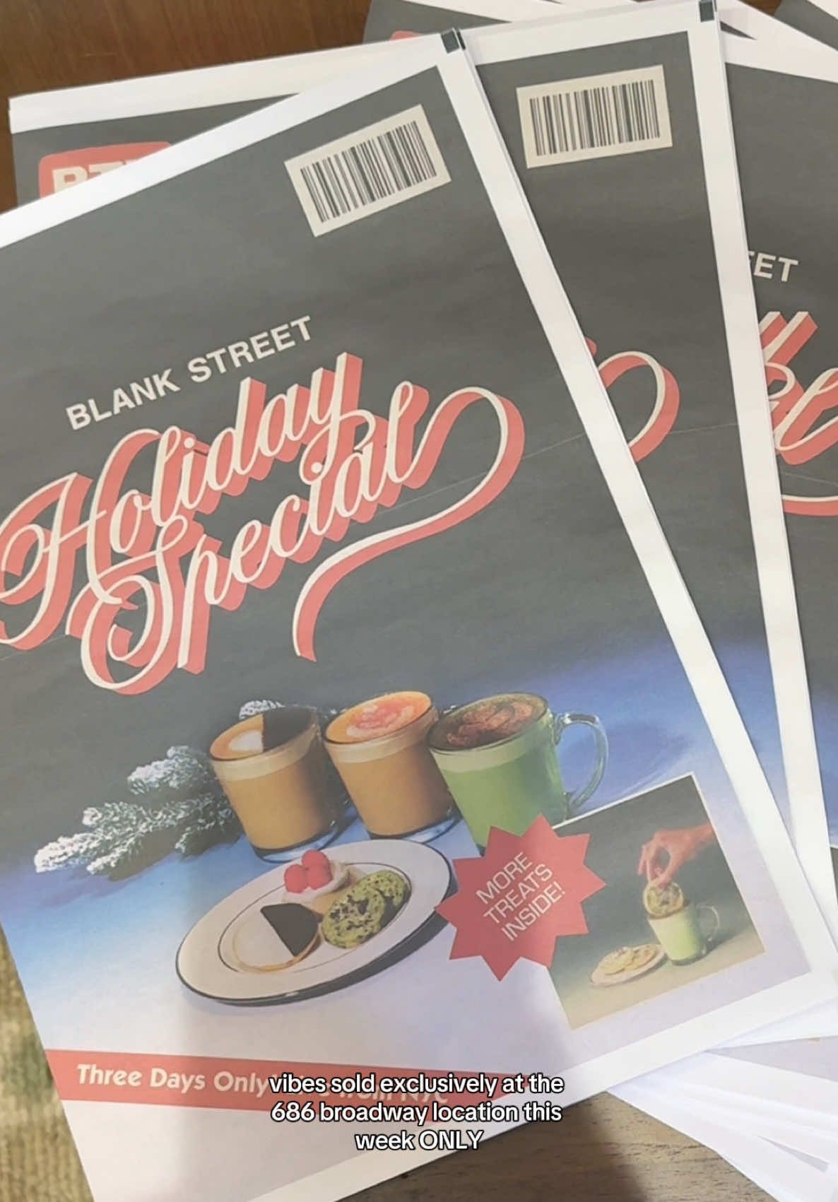 keeping it cozy @blankstreet ☕️🎄📺 this cozy holiday at home inspired @blankstreet was the perfect pit stop during my holiday shopping.  (i couldn't gatekeep, this set-up is just TOO cute🥰) ** vibes provided exclusively(!!) at the 686 broadway location & this wknd only!  #nycpopup #nycholidays #christmasinnewyork #nycchristmas #blankstreetcoffee #christmasinthecity #holidaysinnyc #nyccreator #blacklifestyleblogger #blacklifestyleinfluencer #lifestyleblogger #nyclifestyleblogger #winterstyle #winteroutfit 