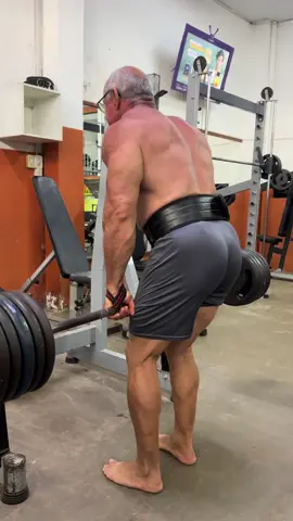 Aqui é treino pesado mesmo  #fy #motivation 