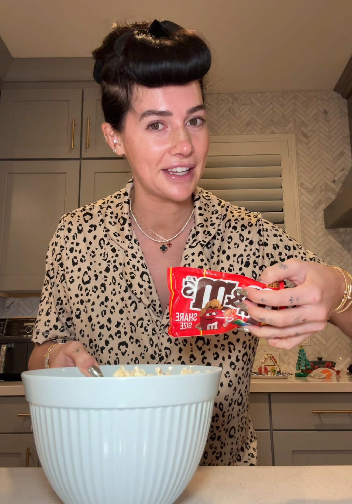 Apparently I’m the funniest person I know 🤣🤭 ##fyp##viral##mom##momsbelike##momsoftiktokclub##latenightsnack##Vlog##ditl##funny##humor##mukbang