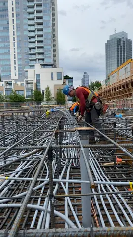 Transfer Slab #rebarguy #rodbusters #rebar #ironworker #construction #tie #canada🇨🇦 #yvr #vancouver #structuralengineering 