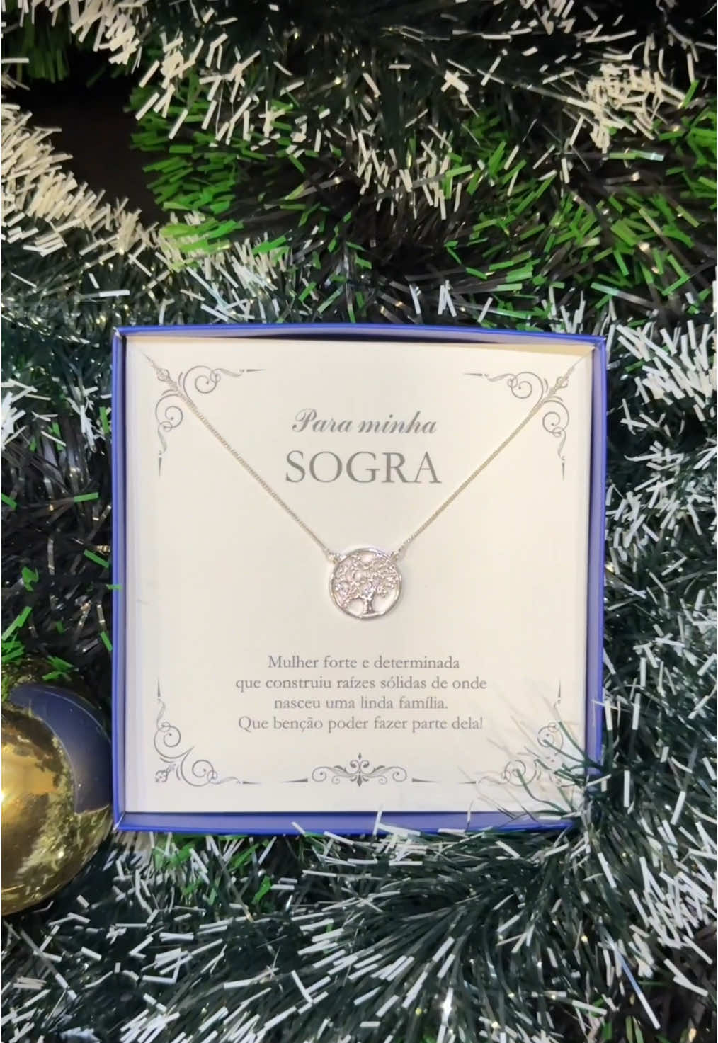 Abri a gaveta e encontrei o segredo pra conquistar até a sogra… 🎁✨  Assista o vídeo até o final para descobrir nossa dica, e coloca nos comentários qual é o presente ideal para SUA SOGRA.➡️ #fyp #prata925 #presenteparasogra #dsjoias 