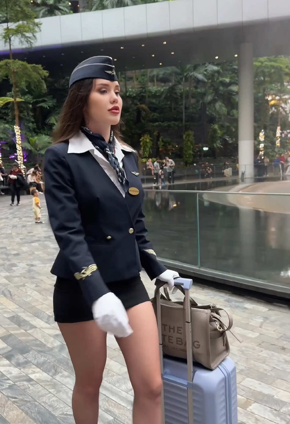 ✈️💫🏙️#fashiontiktok #womanstyle #girlfriend #beauty #loveyou #sexy #girlpower #fashionstyle #flightattendant 