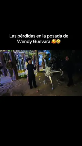 Estuvo buena la piñata😂😂🥰❤️🤪 @Paola Patitas #foryoupage❤️❤️ #fypppppppppppppp #lasperdidas #karypaoeuropa #mexico #humor #fyp #lasperdidasoficial #lascolgadas #wendyguevara @Soy  Wendy  Guevara 