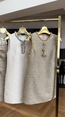 Magic moments in white and gold are the finest✨🤍